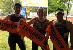 Tri-Monterrey17_triatletas_felices